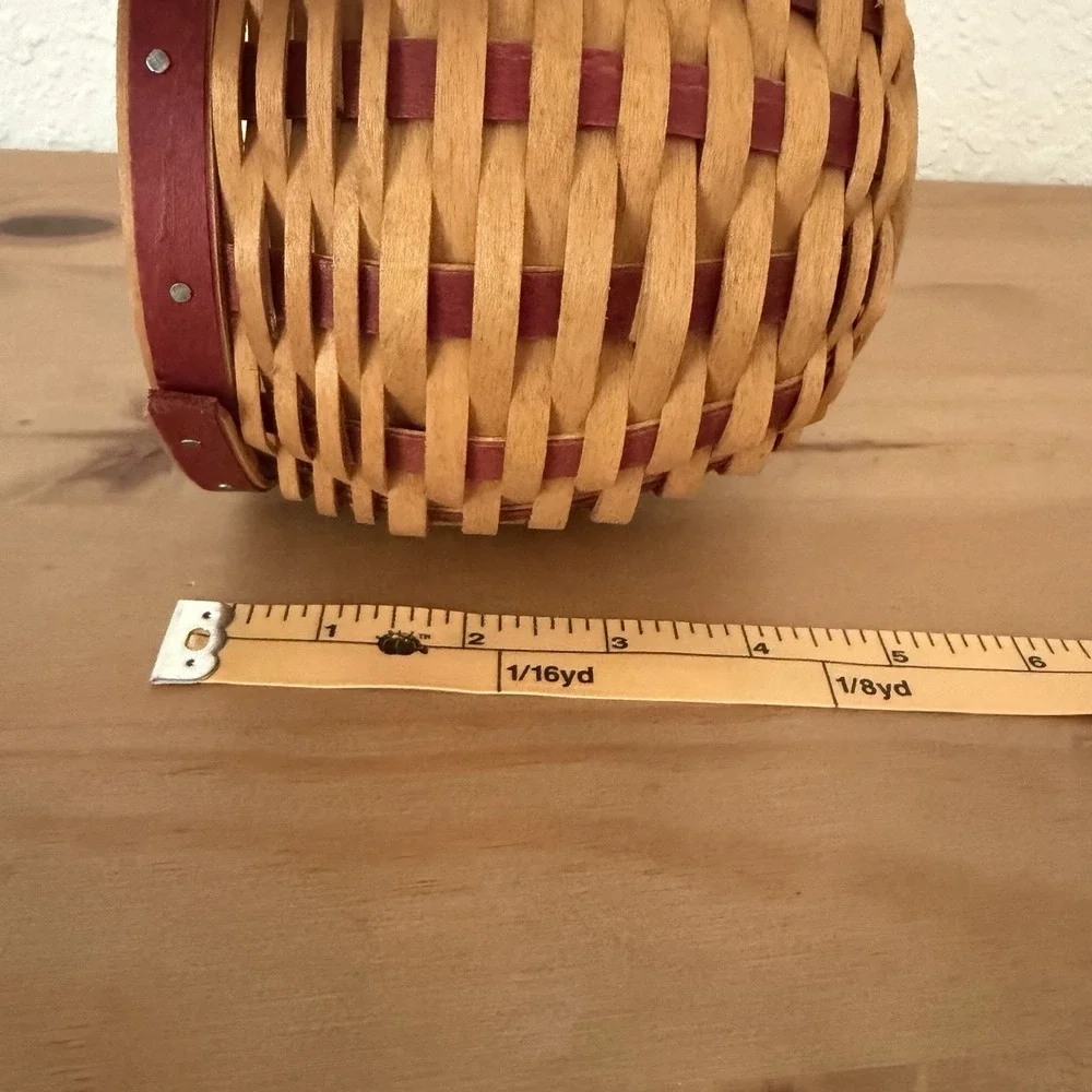 Longaberger 2005 Strawberry Canister Basket Plastic Canister Insert NO LIDS